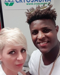 巨人の新外国人選手、デラロサ選手ご来店！